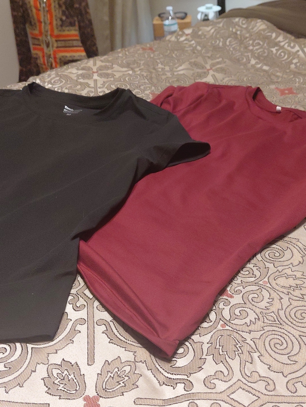 Women's Short Sleeve Tee in Black and Burgundy